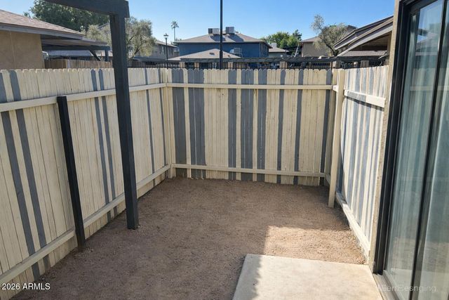 286 W PALOMINO Drive 51, Chandler, AZ 85225