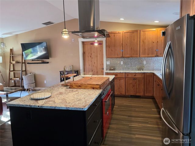 810 Century Court NE, Lacey, WA 98516