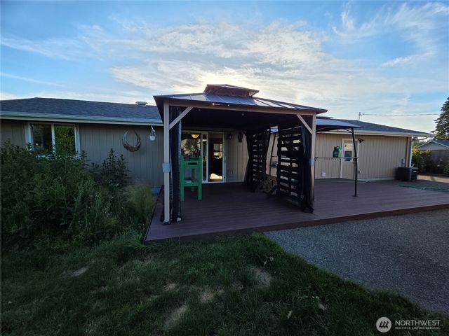 810 Century Court NE, Lacey, WA 98516