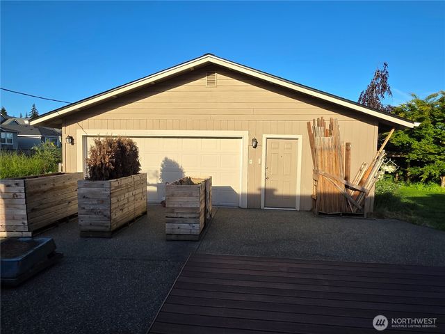 810 Century Court NE, Lacey, WA 98516