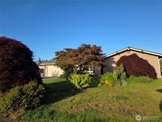 810 Century Court NE, Lacey, WA 98516