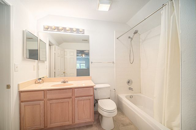 6127 Welden Court, Fort Worth, TX 76132