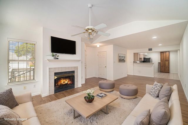 6127 Welden Court, Fort Worth, TX 76132