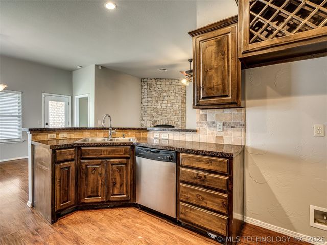 15600 S Birch Avenue, Glenpool, OK 74033