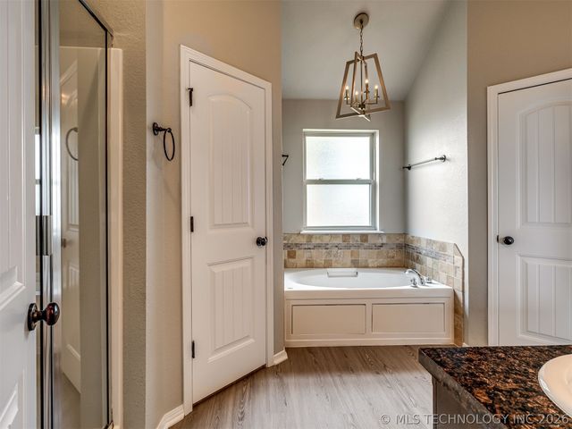 15600 S Birch Avenue, Glenpool, OK 74033