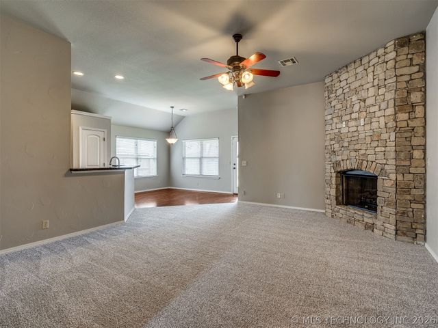 15600 S Birch Avenue, Glenpool, OK 74033