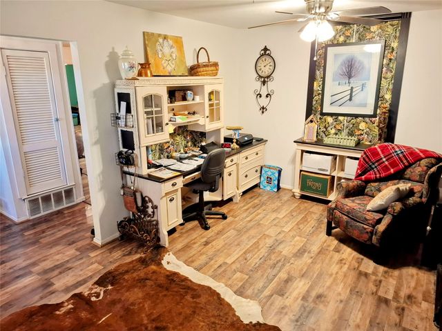 2900 S Murco Drive, Mineral Wells, TX 76067