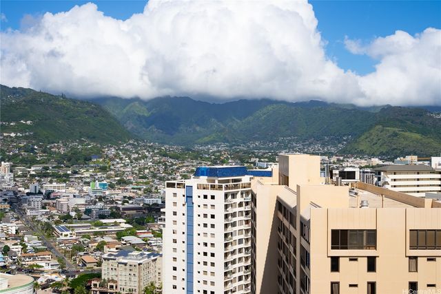 343 Hobron Lane 1001, Honolulu, HI 96815