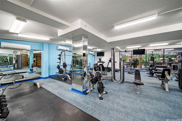 343 Hobron Lane 1001, Honolulu, HI 96815