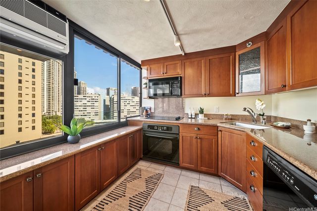 343 Hobron Lane 1001, Honolulu, HI 96815
