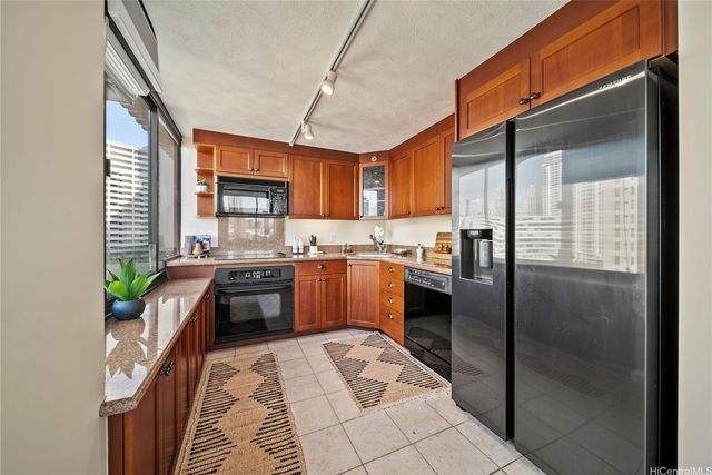 343 Hobron Lane 1001, Honolulu, HI 96815