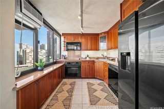 343 Hobron Lane 1001, Honolulu, HI 96815