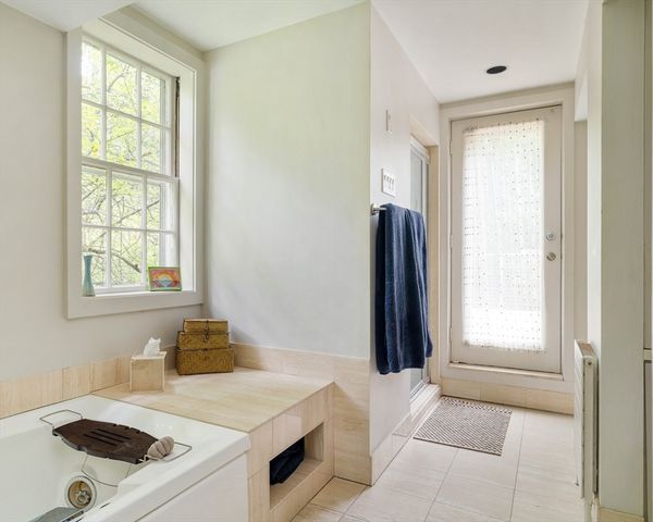 140 Dudley St, Brookline, MA 02445