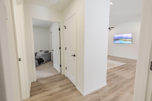 180 Coon Creek Farms Drive, Kirbyville, MO 65679