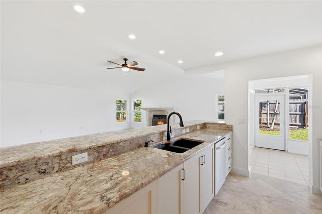 3660 KINGSTON BOULEVARD, Sarasota, FL 34238