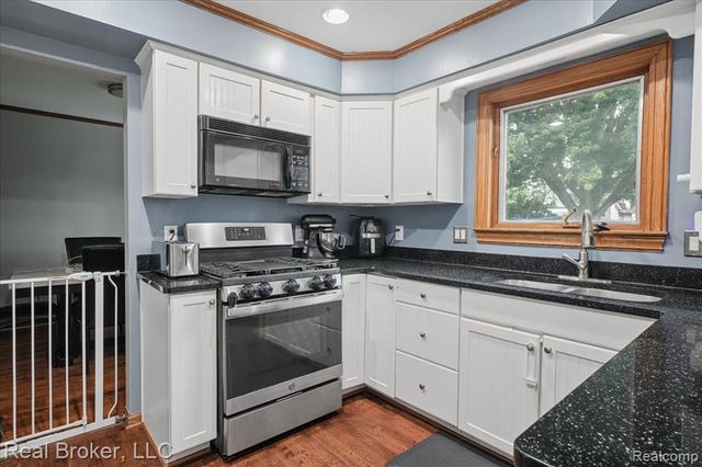 43996 Brandywyne Road, Canton, MI 48187