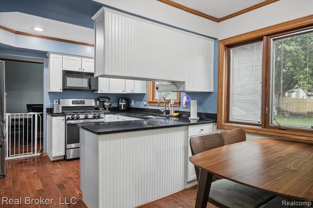 43996 Brandywyne Road, Canton, MI 48187