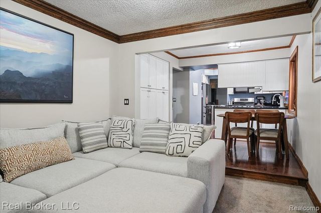 43996 Brandywyne Road, Canton, MI 48187