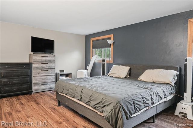 43996 Brandywyne Road, Canton, MI 48187