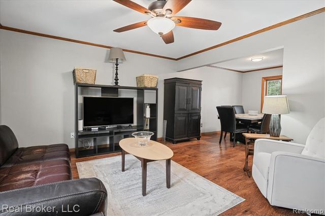 43996 Brandywyne Road, Canton, MI 48187
