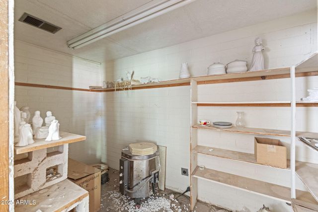 333 S Cooper Road, Chandler, AZ 85225