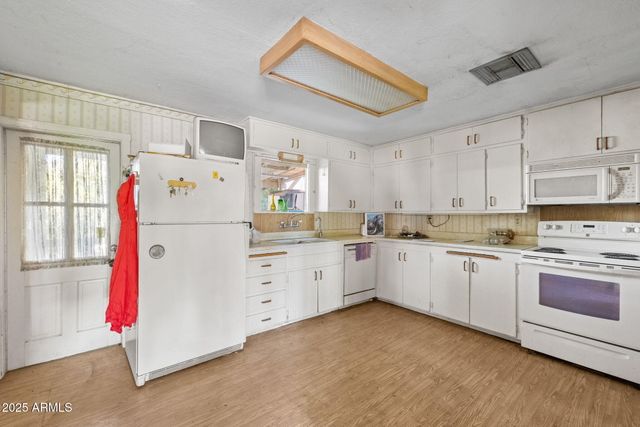 333 S Cooper Road, Chandler, AZ 85225