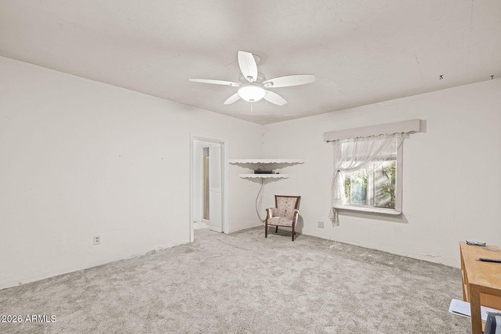Image 49 of property listing at 333 S Cooper Road, Chandler, AZ 85225