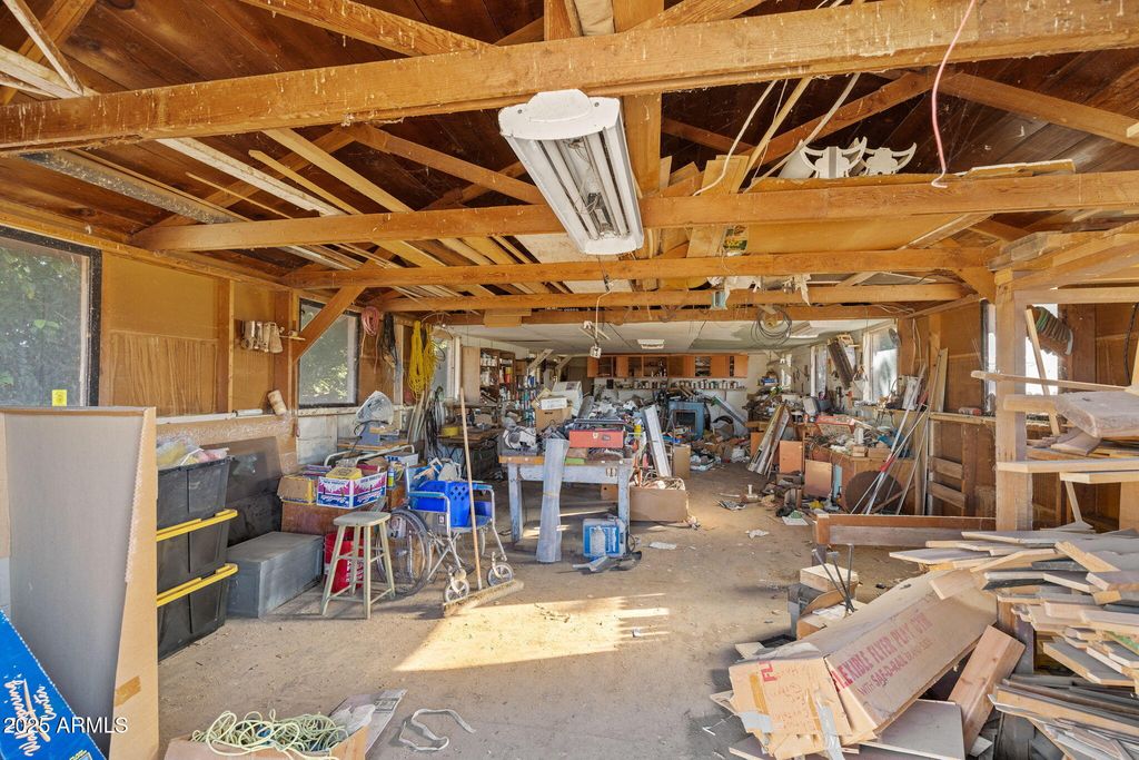 Image 66 of property listing at 333 S Cooper Road, Chandler, AZ 85225