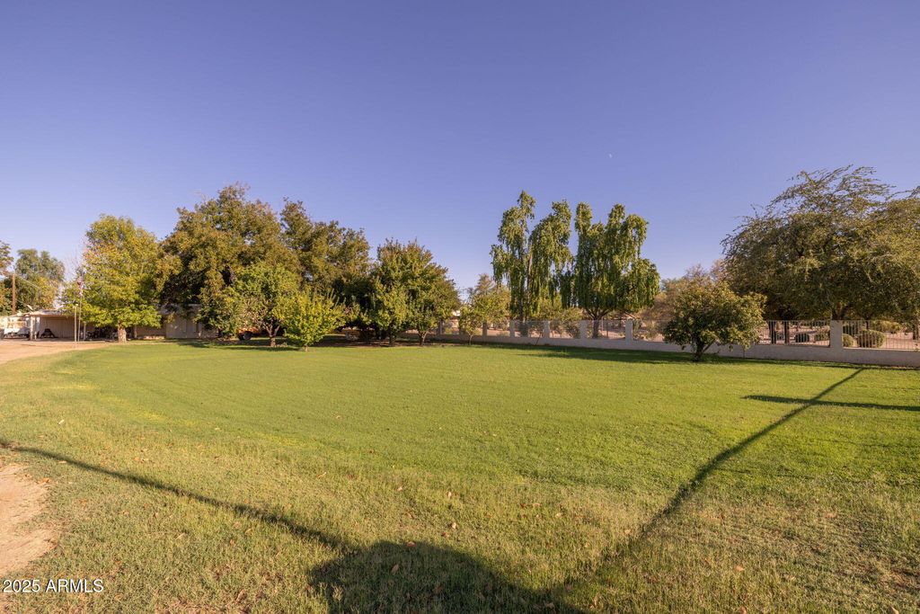 Image 68 of property listing at 333 S Cooper Road, Chandler, AZ 85225