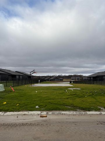 4909 N Vassar Avenue, Wichita, KS 67220