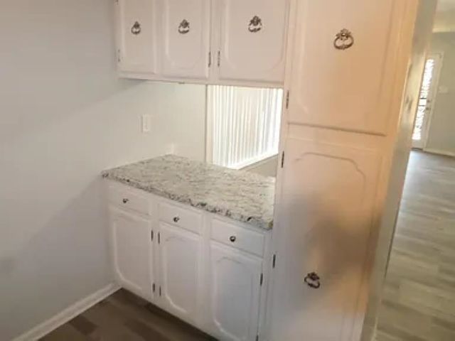 5945 SWAYING PINE LN, Memphis, TN 38115