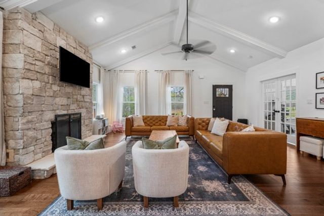 314 Davis Lake Road, Pine Mountain, GA 31822