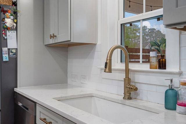 314 Davis Lake Road, Pine Mountain, GA 31822