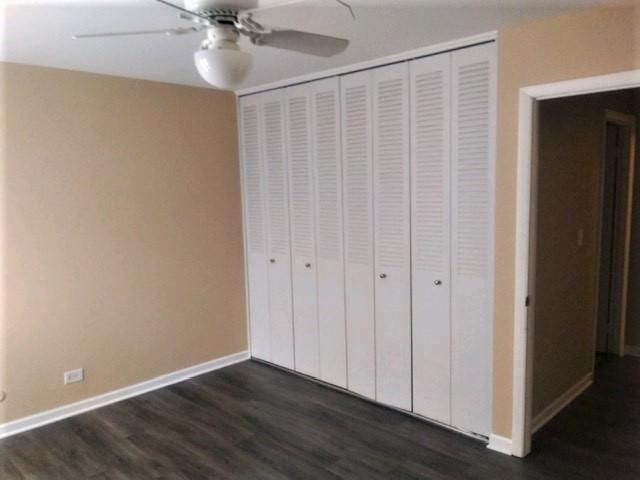 2275 Country Club Drive 11, Woodridge, IL 60517