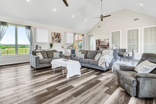 1627 Fm 547, Farmersville, TX 75442