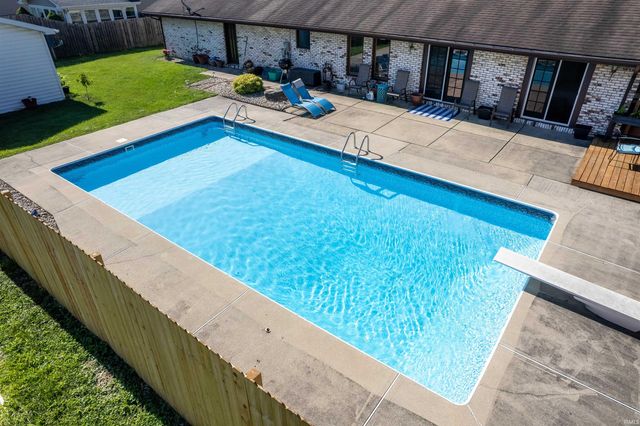 2006 W WILNO Drive, Marion, IN 46952