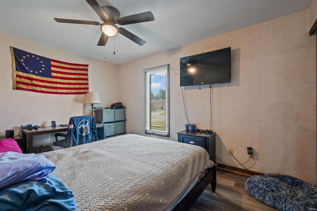 2006 W WILNO Drive, Marion, IN 46952