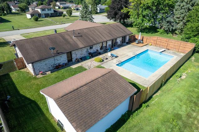 2006 W WILNO Drive, Marion, IN 46952