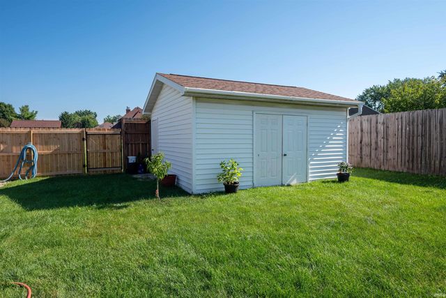 2006 W WILNO Drive, Marion, IN 46952