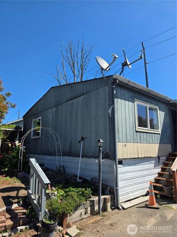 111 99th Street S #14, Tacoma, WA 98444
