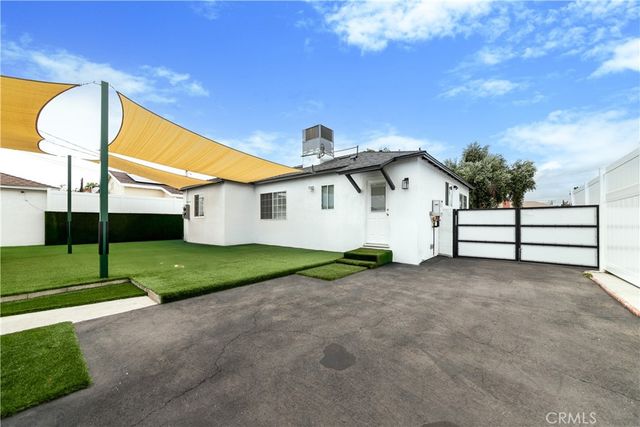 12544 Cantara Street, North Hollywood, CA 91605