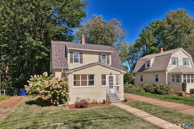 118 Englewood Avenue, West Hartford, CT 06110