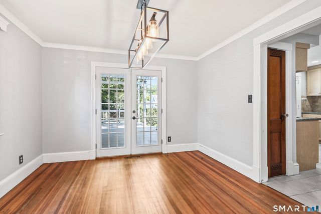 118 Englewood Avenue, West Hartford, CT 06110