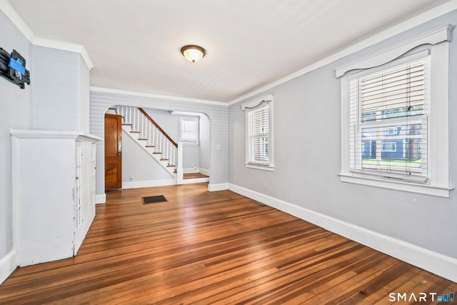 118 Englewood Avenue, West Hartford, CT 06110