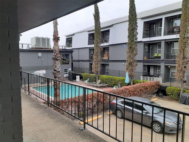 2020 S Congress Ave 1202, Austin, TX 78704