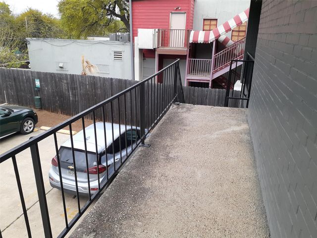 2020 S Congress Ave 1202, Austin, TX 78704