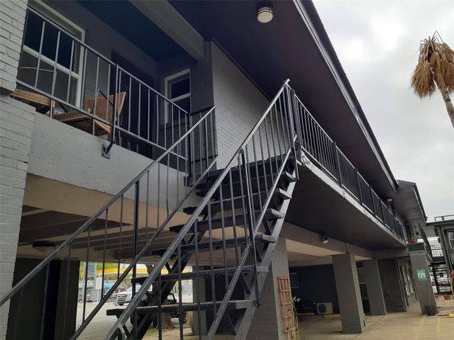 2020 S Congress Ave 1202, Austin, TX 78704