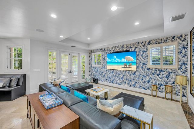 1958 Harbourview Drive, Fort Lauderdale, FL 33316