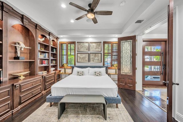 1958 Harbourview Drive, Fort Lauderdale, FL 33316