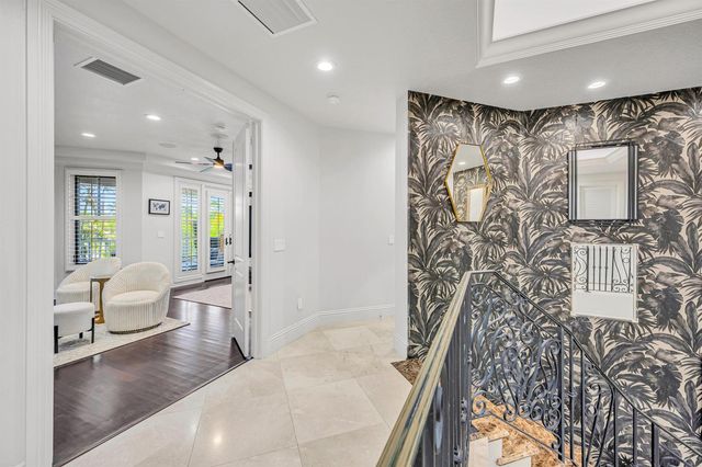 1958 Harbourview Drive, Fort Lauderdale, FL 33316